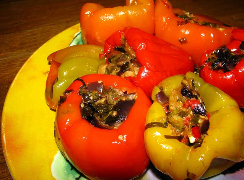 Как сделать маринованный перец фаршированный капустой