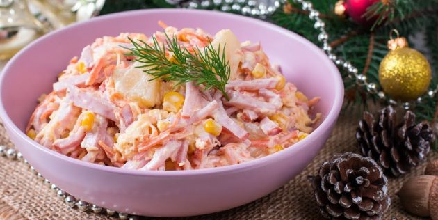 Рецепты салатов с ананасом и консервированной кукурузой