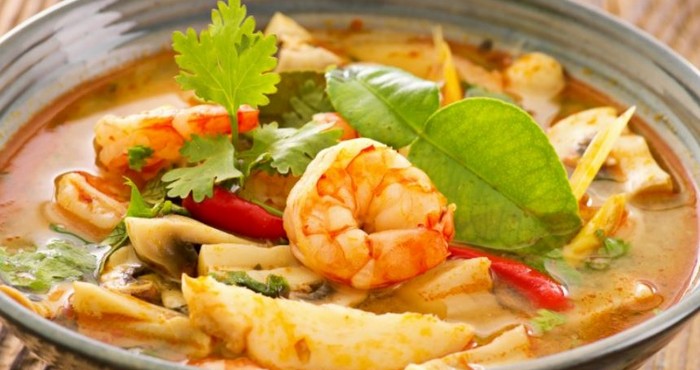 Как приготовить вкусный суп из морепродуктов