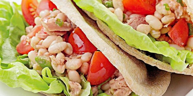 Вкусный салат с консервированным тунцом и яйцом - рецепты