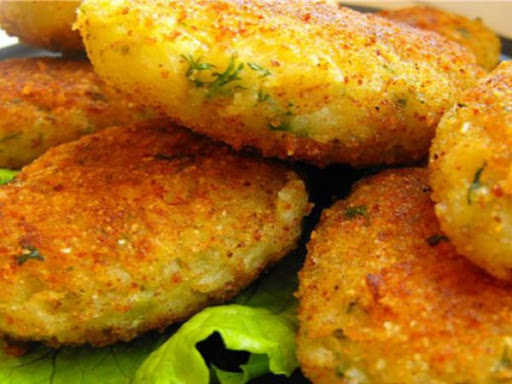 Рецепт приготовления вкусных манных биточков как в детском саду