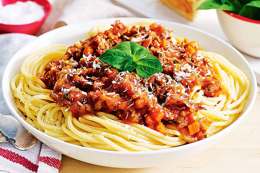 Вкуснейшая паста болоньезе: пошаговые рецепты в домашних условиях