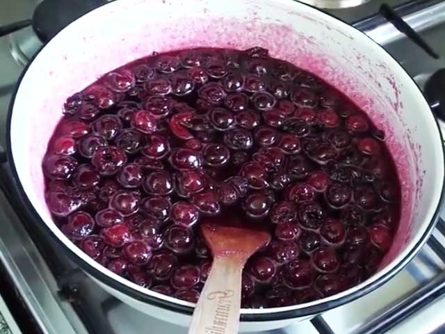 Варенье из вишни китайской готовим по традиционному и другим рецептам