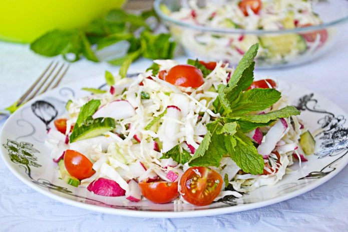 Закуски к шашлыку - подборка самых лучших рецептов
