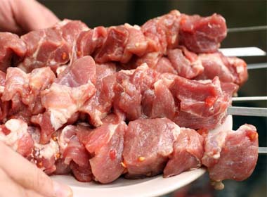 Замариновать шашлык - лучшие способы с разными маринадами