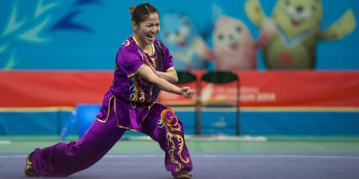 Как простой народ поднебесной сравнялся с военными по мастерству в Ушу Как простой народ поднебесной сравнялся с военными по мастерству в Ушу