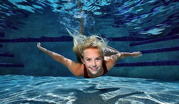 Обучаться плаванию можно и в бассейне Обучаться плаванию можно и в бассейне