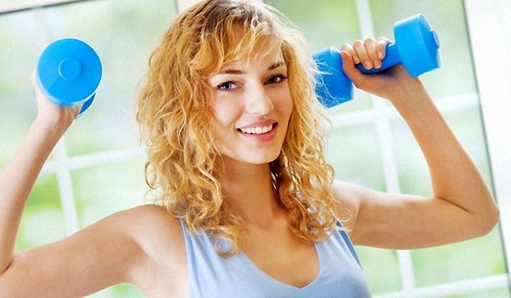 Как правильно выполнять упражнения с гантелями Как правильно выполнять упражнения с гантелями