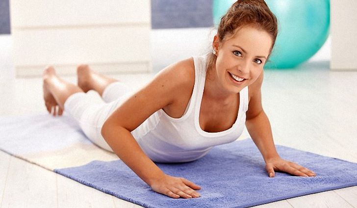 Домашний комплекс упражнений для бедер и ягодиц Домашний комплекс упражнений для бедер и ягодиц