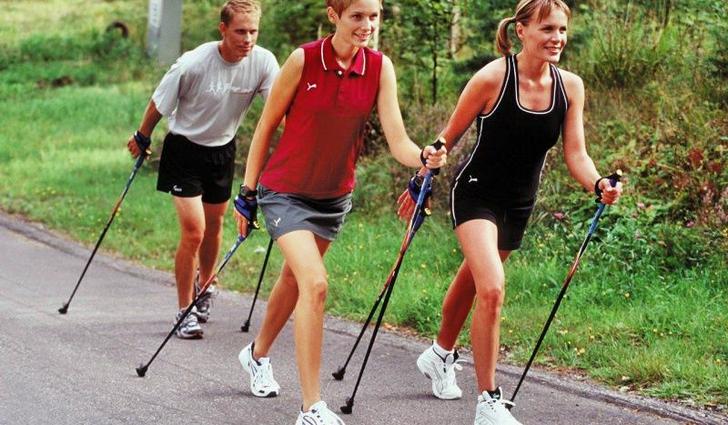 Способы перемещения при скандинавской ходьбе Способы перемещения при скандинавской ходьбе