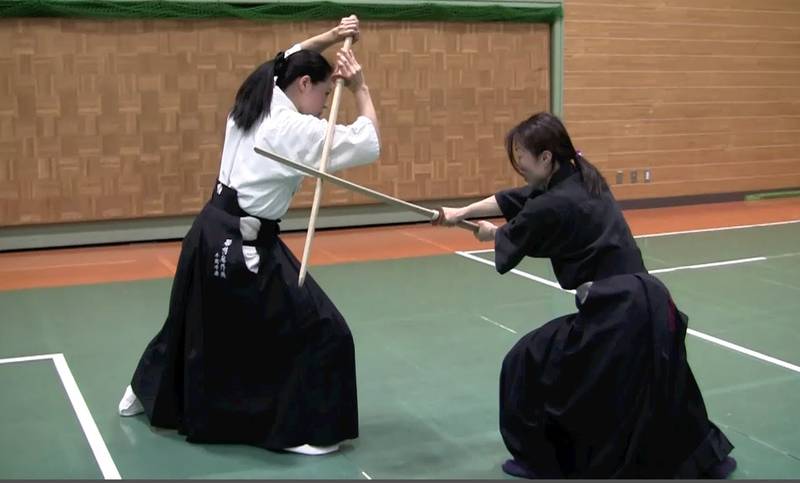 Упадок боевого искусства до подвижной медитации Кэндзюцу Упадок боевого искусства до подвижной медитации Кэндзюцу