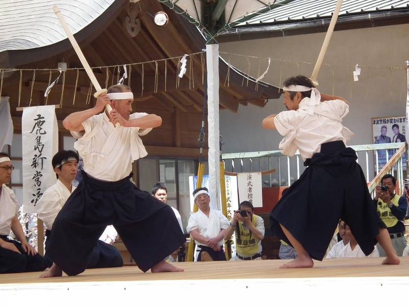 Как мастера оттачивали свои навыки Кэндзюцу Как мастера оттачивали свои навыки Кэндзюцу